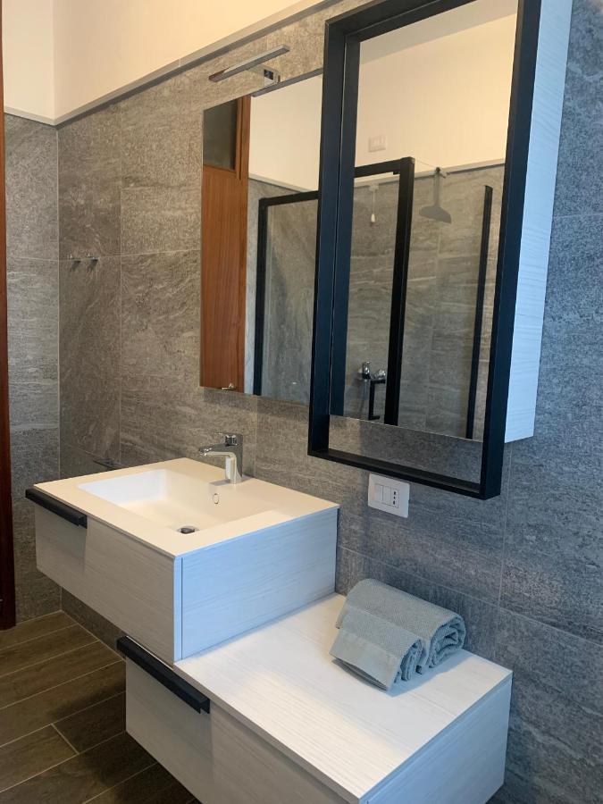 Lario Promenade: Family Friendly Apartment In โกโม ภายนอก รูปภาพ
